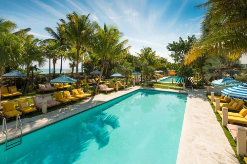 The Confidante Hotel zwembaden
